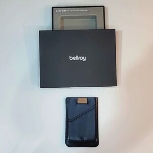BELLROY Card Sleeve 8 Cards Navy Leather with Box  Slim